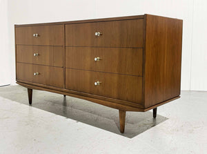 1950s Mid Century Modern Walnut Dresser by Morganton Furniture Company