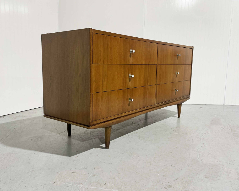 1950s Mid Century Modern Walnut Dresser by Morganton Furniture Company