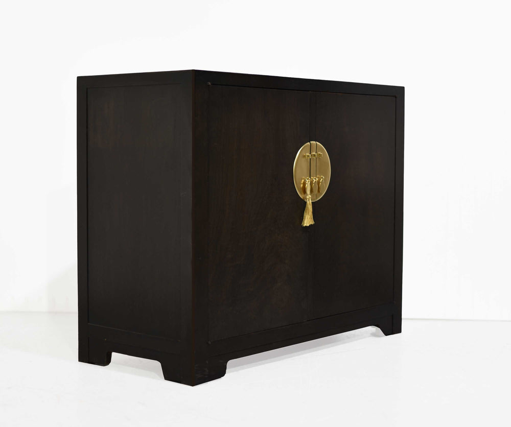 1960s Chinoiserie Michael Taylor for Baker Furniture Far East Collection Bar Cabinet