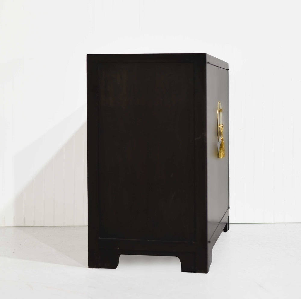 1960s Chinoiserie Michael Taylor for Baker Furniture Far East Collection Bar Cabinet