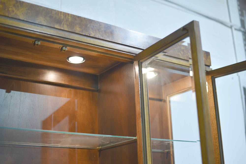 Mid Century Campaign Style Burl Front Lighted Display Curio China Cabinet by Hickory Manufacturing