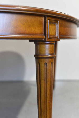 Mid century Transitional Fluted Leg Dining Table by Henredon