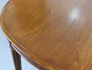 Mid century Transitional Fluted Leg Dining Table by Henredon