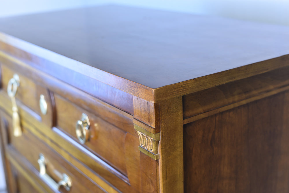In excellent condition. Newly refurbished. Fully detailed before we ship.&nbsp;
