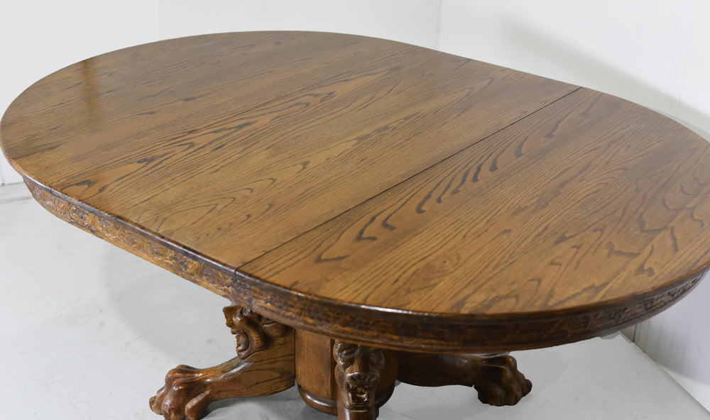 Victorian R. J. Horner and Co. Oak Pedestal Carved Lion Head Dining Table Single Leaf