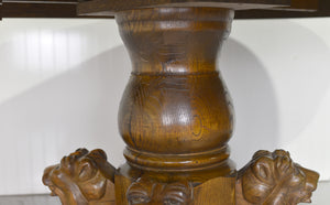 Victorian R. J. Horner and Co. Oak Pedestal Carved Lion Head Dining Table Single Leaf