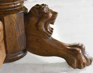 Victorian R. J. Horner and Co. Oak Pedestal Carved Lion Head Dining Table Single Leaf