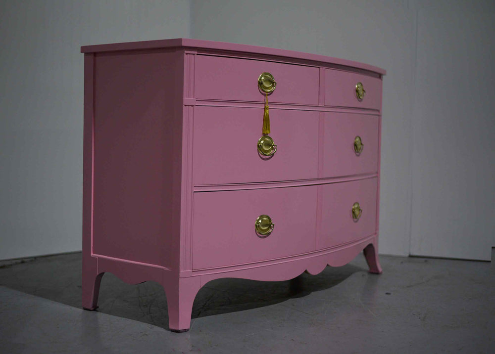 Vintage Federal Style Bow Front Mahogany 4 Drawer Dresser in Pink by D –  Firebird Furniture