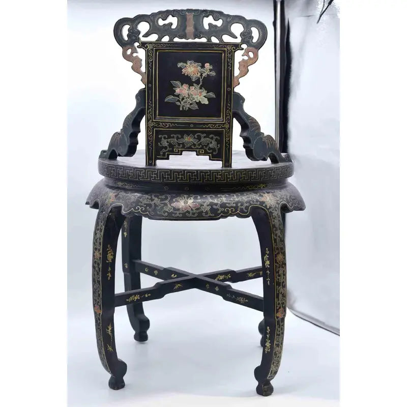 Vintage Chinese Hand Painted Lacquered Chang Ming Style Decorative Chair