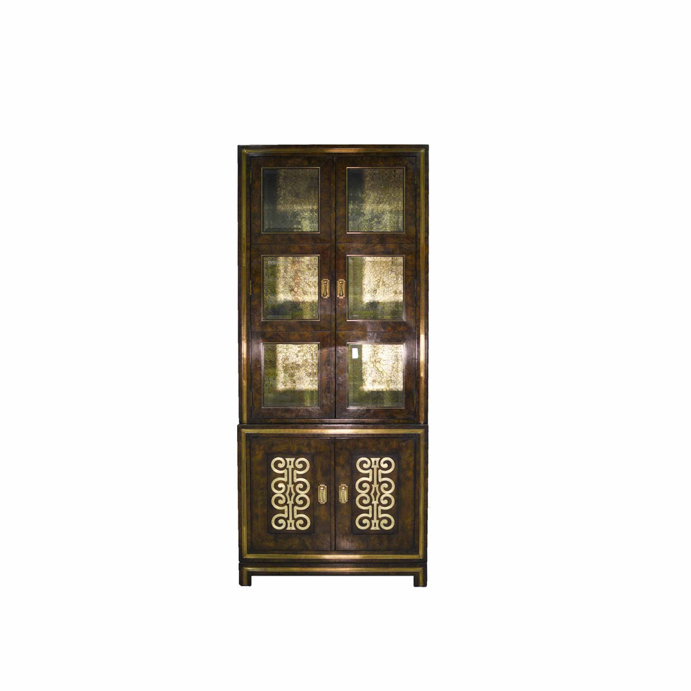 1970s Vintage Mastercraft William Doezema Burled Amboyna Wood and Brass Curio Display Cabinet