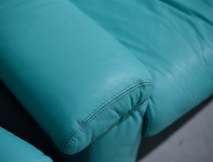 1980s Modern Leather Lounge Chair in Tiffany Color Blue - A Pair