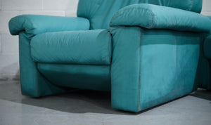 1980s Modern Leather Lounge Chair in Tiffany Color Blue - A Pair